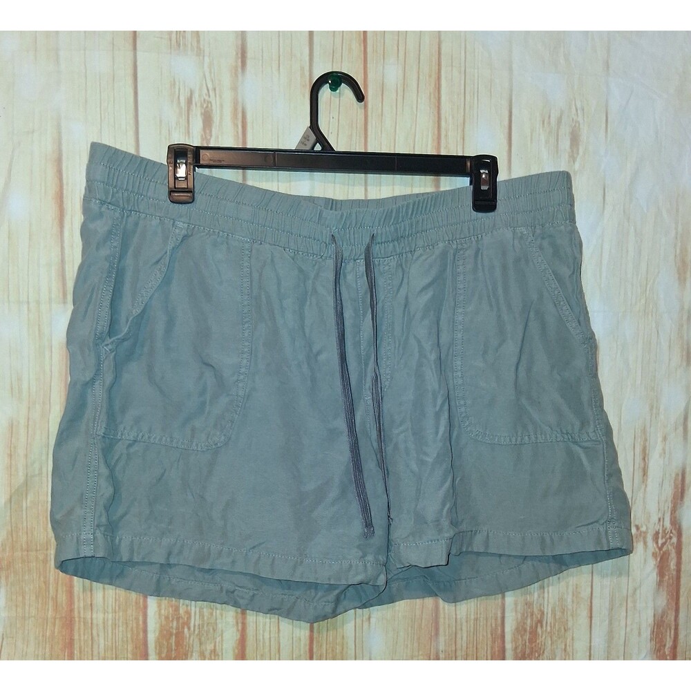 Maurices Olive Pull-on Shorts Sz 22W